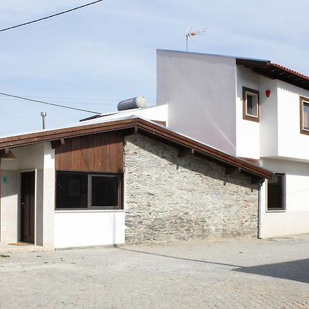 Вилла Casa Do Ferrador Мирандела Экстерьер фото