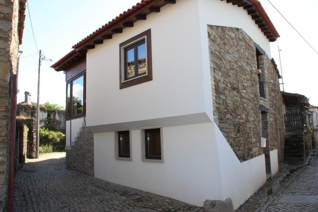 Вилла Casa Do Ferrador Мирандела Экстерьер фото